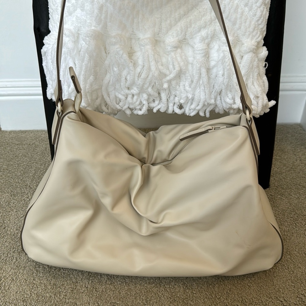 Uniqlo Faux Leather Puffy Bag in off-white